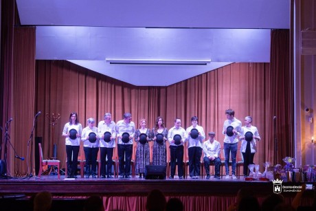 Görögkatolikus jótékonysági bált rendeztek - a gyermekek táboroztatása a cél