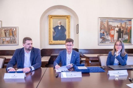 Költségvetés 2024. - biztonságos működés, béremelés, ütemezett fejlesztések