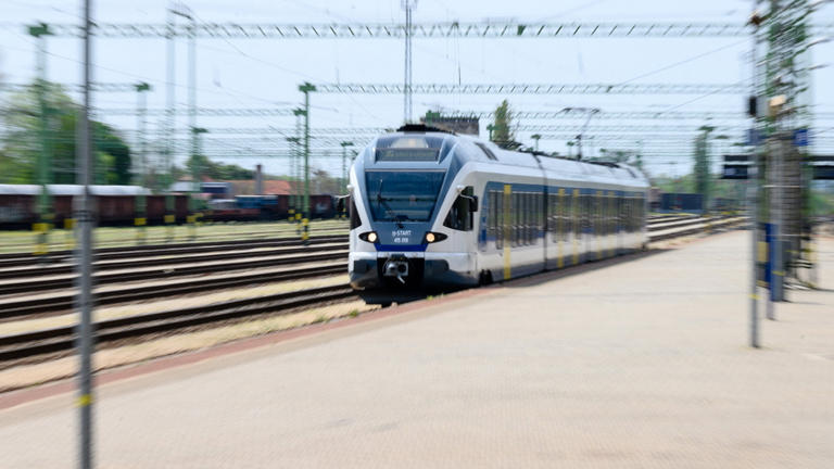 Gázolt a vonat vasárnap este a Székesfehérvár -Repülőtér megálló után