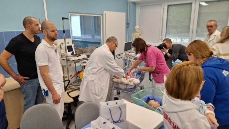 Gyakorlati tudást szerezhetnek a rezidensek a Szent György Kórház skill laborjában