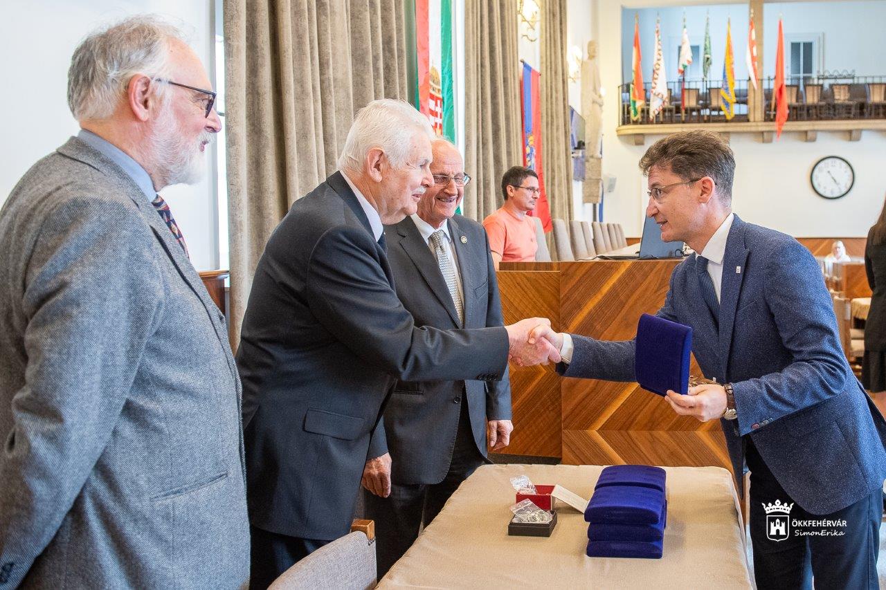 A Rákóczi-emlékmű támogatóit köszöntötték a Városházán