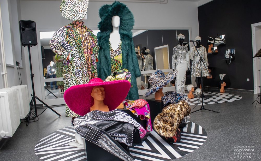 Május 3-ig látogatható Kerényi Virág, merész és feltűnő kiállítása Öreghegyen