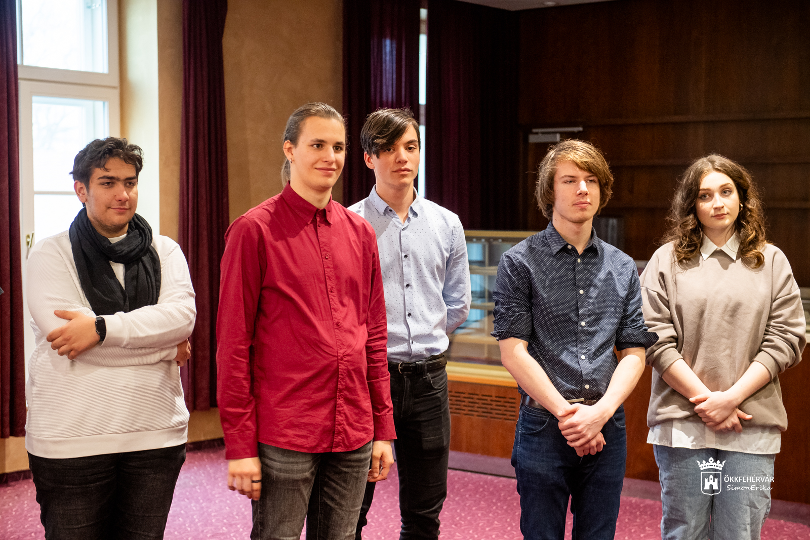 Szombaton lesz a XIV. Fehérvári Versünnep döntője a Városháza Dísztermében