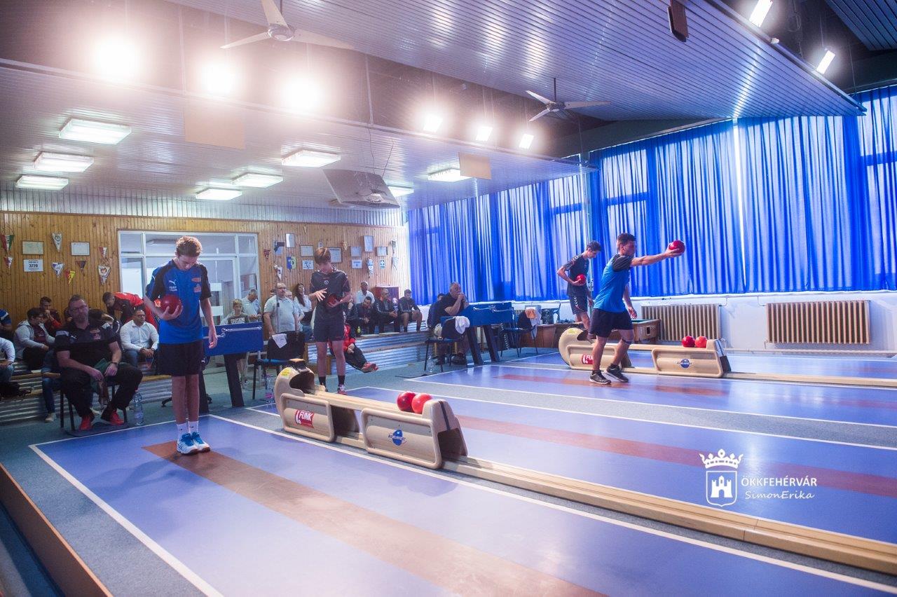 Ismét lehet tekézni a KÖFÉM-nél a Nyitott Tornatermek-program keretében