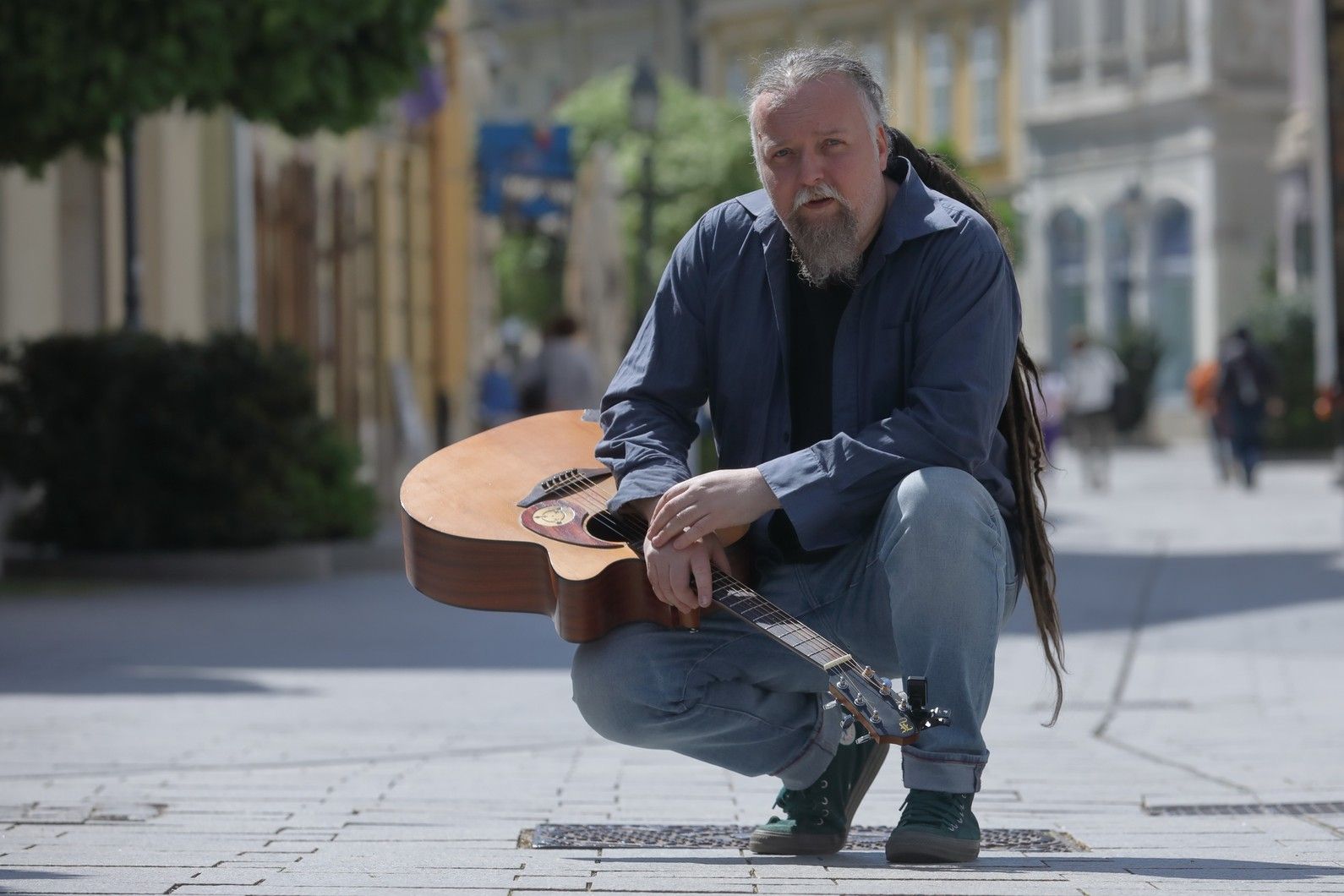 A Vox Mirabilis Kamarakórussal készül zenei fúzióra az egykori Eleven Hold énekese