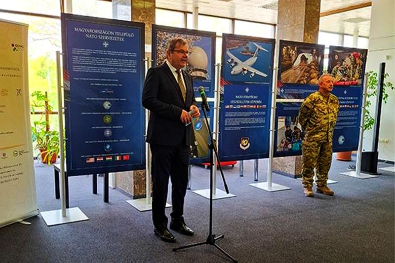Jubileumi kiállítás Magyarország NATO tagsága 25 éves évfordulójára