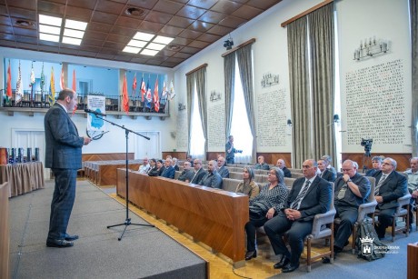 Kiváló vagyonőrök – Jubileumi ünnepség a Városházán