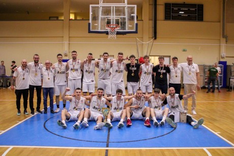 Feljutottak - hihetetlen izgalmak után lett bajnok a DKKA a Zöld csoportban