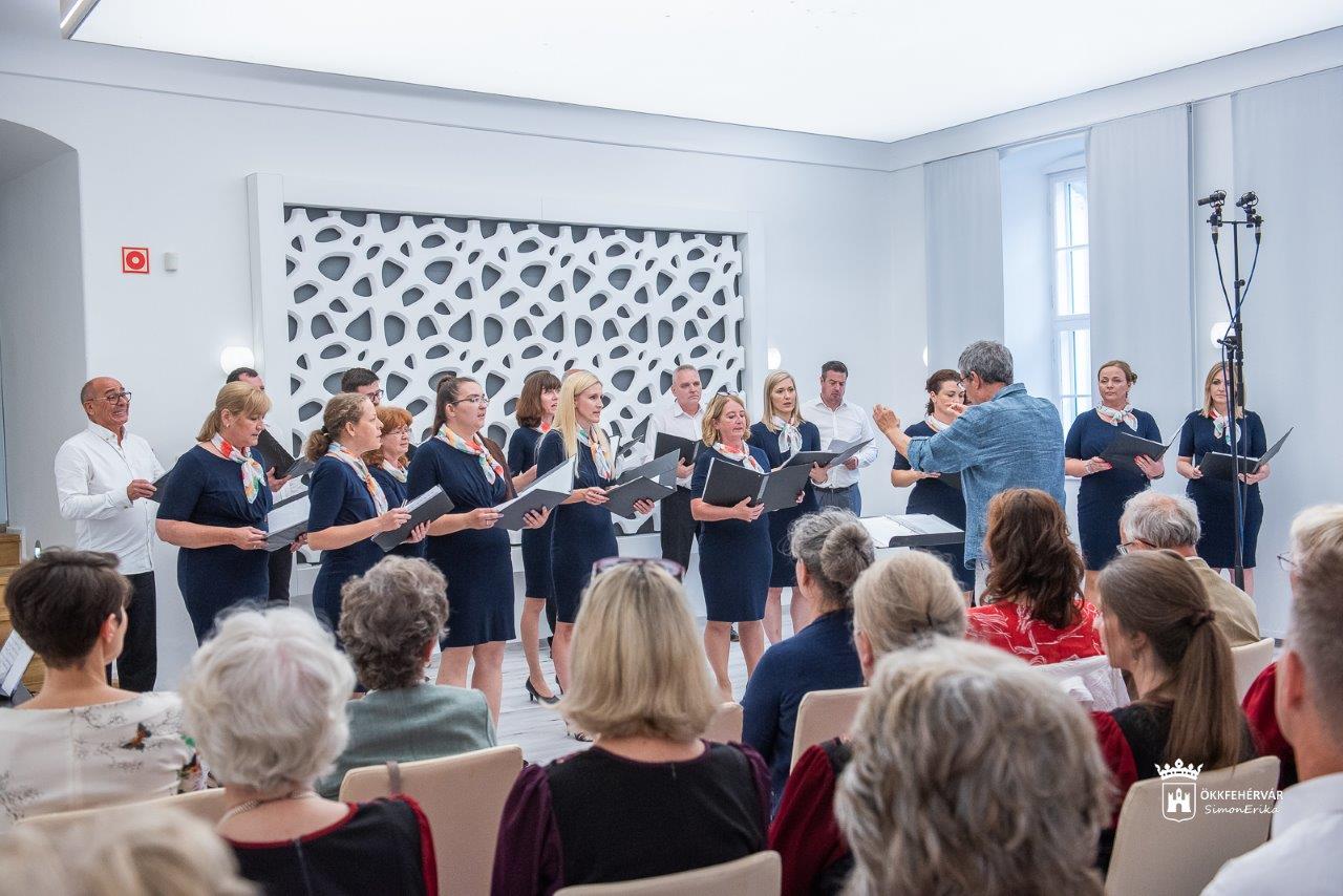 Nyárindító kórusünnep ősbemutatóval a Hiemer-házban