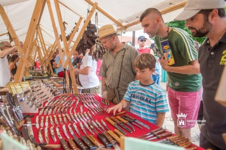 Élettel telik meg Rác utca – szombaton lesz a 20. Tűzzel-Vassal Fesztivált