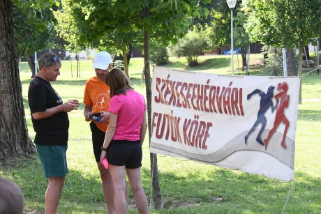 Nyári Futáspróba a Halesz ligetben - segítenek a kezdésben