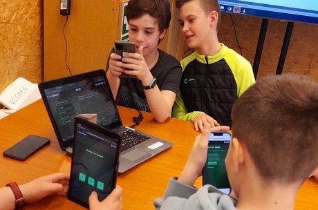 Digitális Témahét - első helyen végzett a Széna Téri csapata