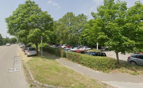 Parkfenntartási munkálatokat végeznek szombaton a kórház parkolójában
