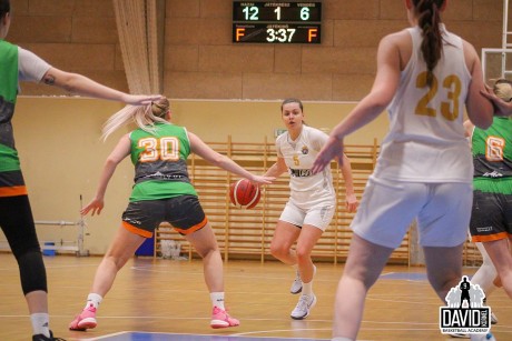 Drávecz Boróka és Szücs Luca továbbra is a DKKA-ban folytatja