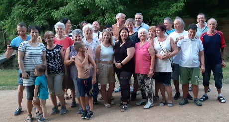 Újra találkoztak a barátok - az idő és a távolság sem sodorta el egymástól őket