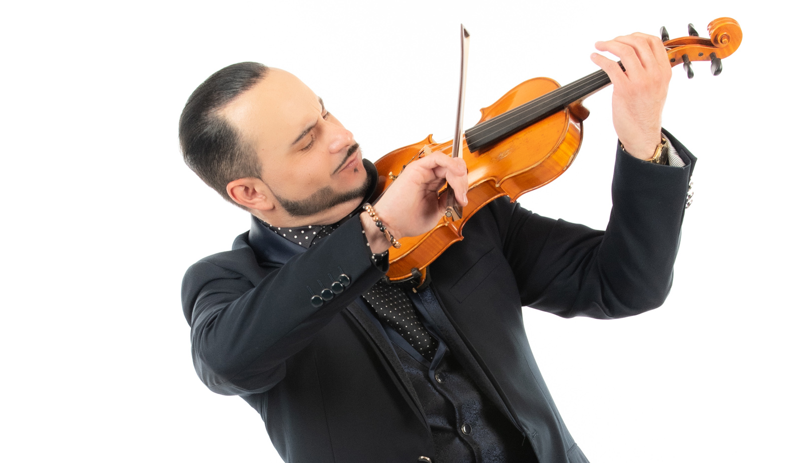 Pezsgő és hegedűszó - újévi csillogás Öreghegyen