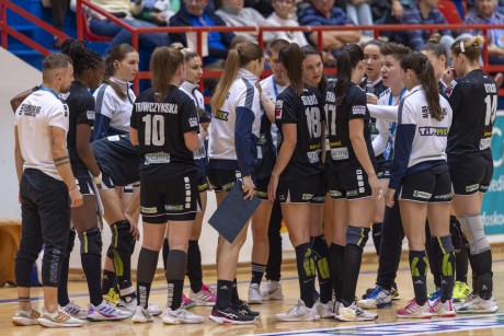 A tavalyi bajnok Ferencváros látogat szerdán a Köfém sportcsarnokba