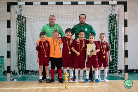 Újabb sikerek a Főnix Gold FC-nél - az U8-as korosztály remekelt a hétvégi Duna Kupán