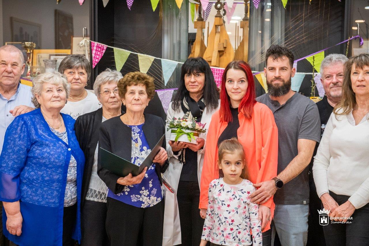 A tevékeny és tartalmas mindennapok a teljes élet egyik titka! – a 90 éves Borbély Károlynét köszöntötték
