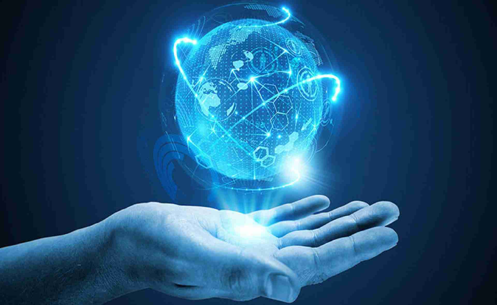 Hologram kiállítás Székesfehérváron - Gábor Dénesre emlékezik az Alba Innovár