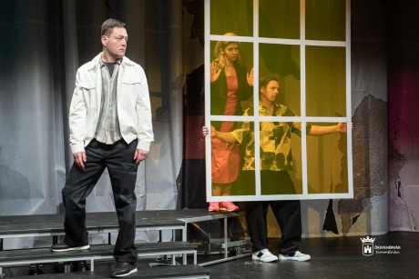 Amerikai Elektra - bemutató szombaton a Kozák András Stúdióban