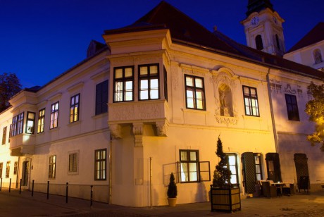 A Hiemer-ház történetével ismerkedhetünk meg Igari Antal előadásán