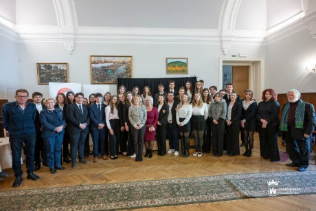 Vasárnap este lesz látható a Fehérvár TV-ben a Versünnep elődöntője