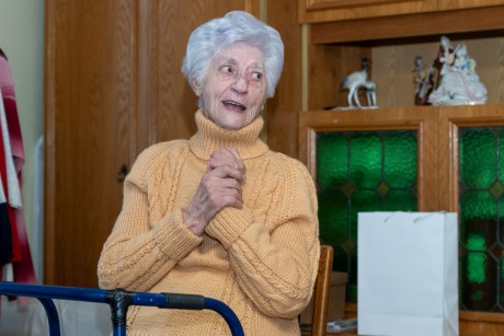 Öreghegyi ünnep - a 90 éves Mohai Pál Sándorné Éva nénit köszöntötték