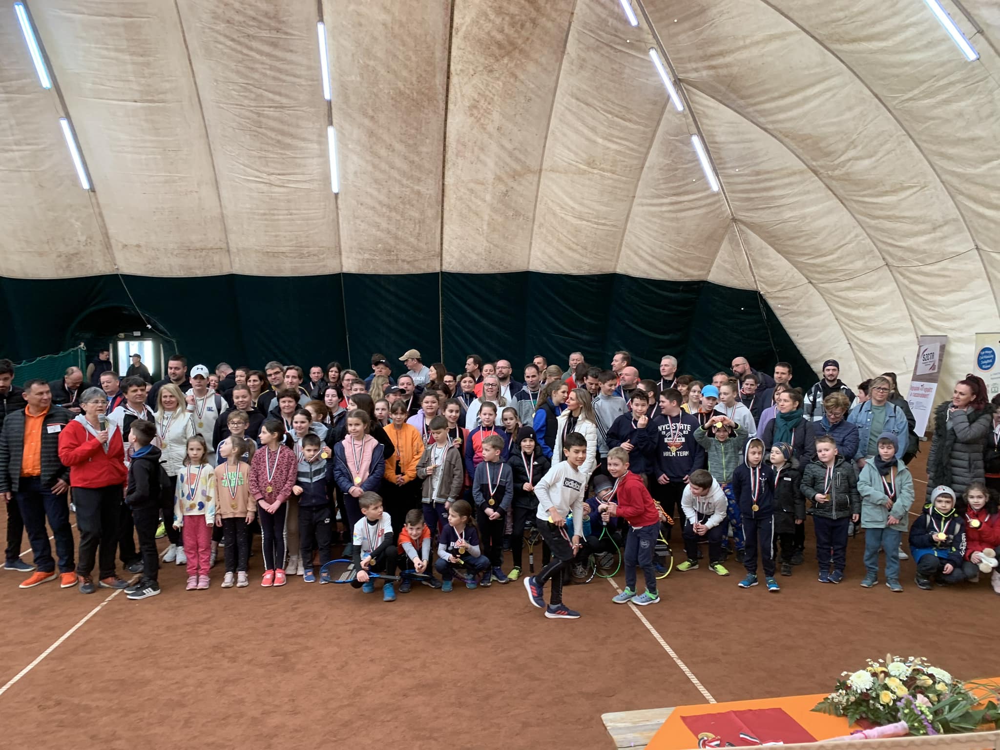 „Nálad a szerva, Nagyi!” – családi tenisznap lesz szombaton a Bregyóban