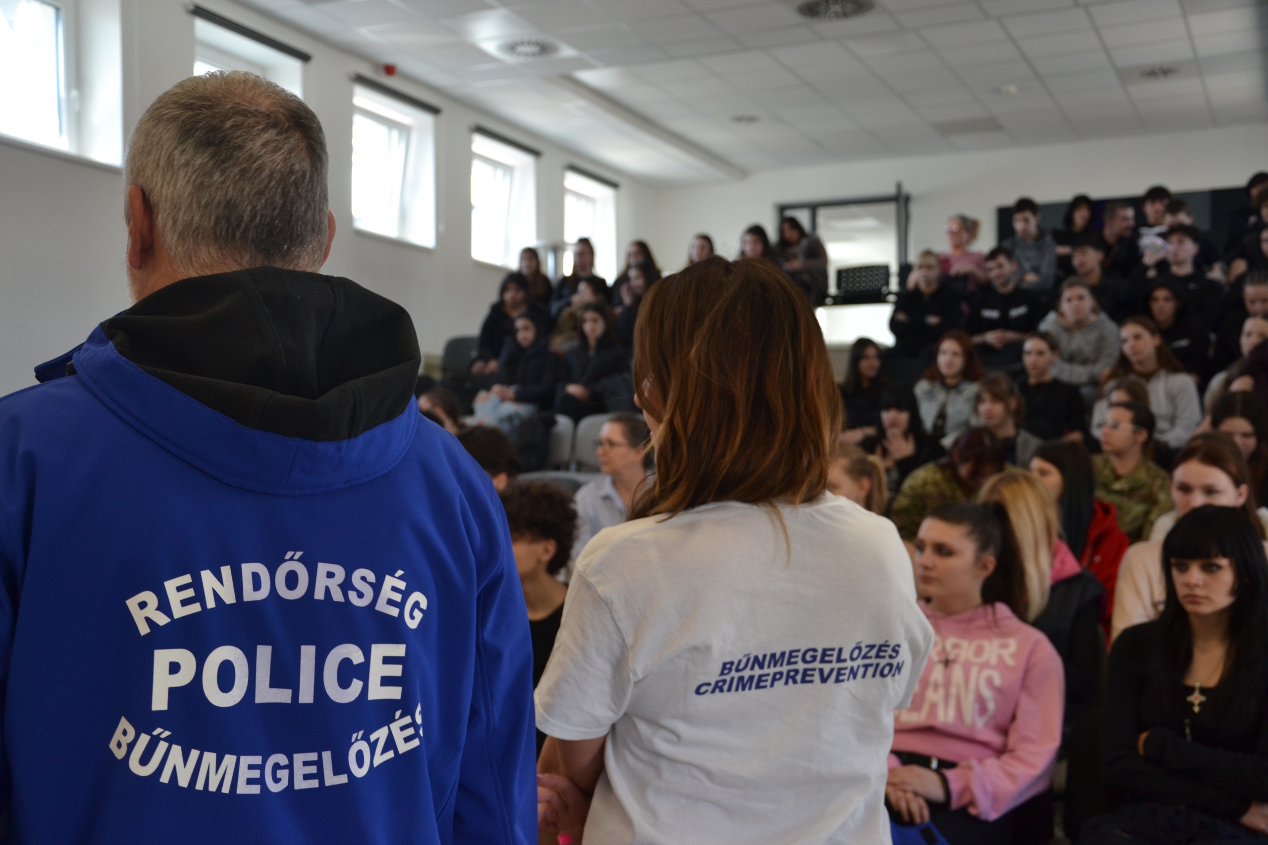 Szertelen Ifjúság – prevenciós program a kábítószerfogyasztás visszaszorításáért