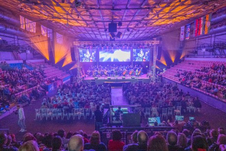 Igazán Nők! - nagyszabású nőnapi koncertshow az Alba Regia Szimfonikusoktól