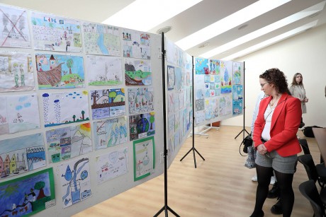 Közel 300 mű érkezett a Fejérvíz és a Vízügy víz világnapi alkotó pályázatára