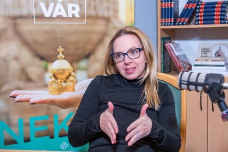 Tiszteletbeli ápoló 2025 – Az ÖKK Podcast vendége dr. Berzéki-Polgár Dóra Nikolett