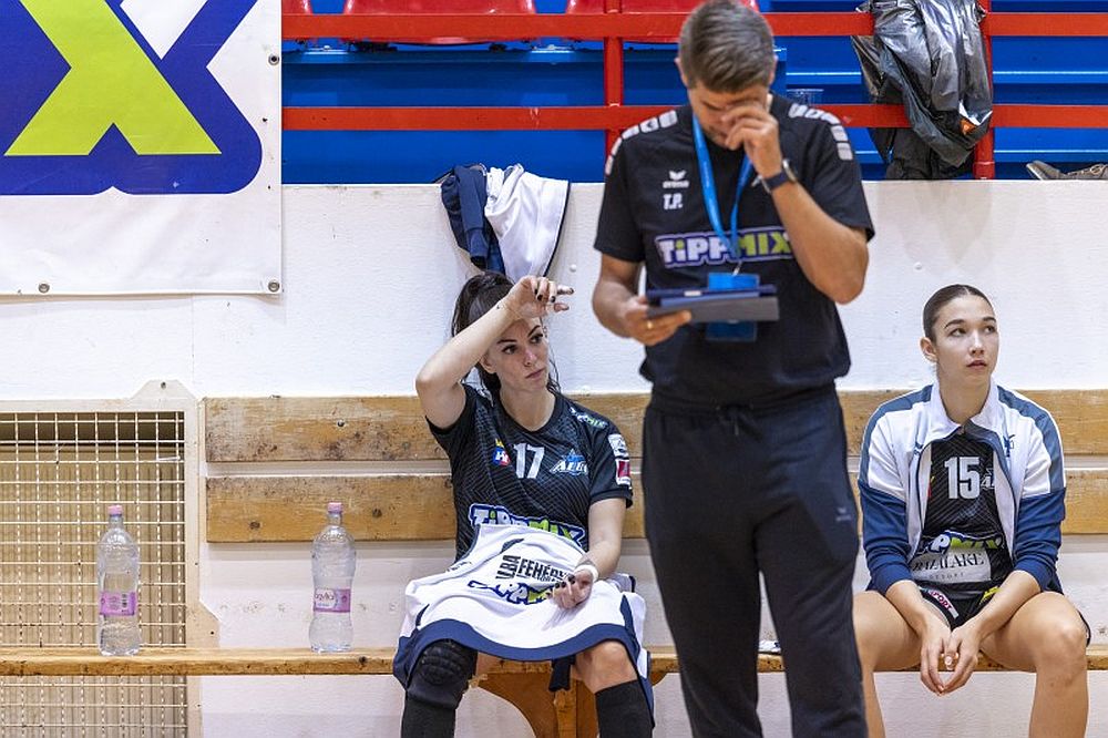 Női kézilabda NB I - nem sikerült a győzelem a Fejér vármegyei rangadón