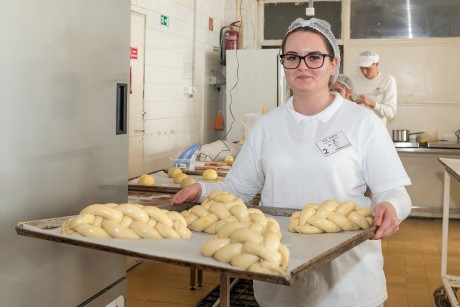 Fehérváron versenyeztek az ország legjobbb pék és édességkészítő szakma tanulói