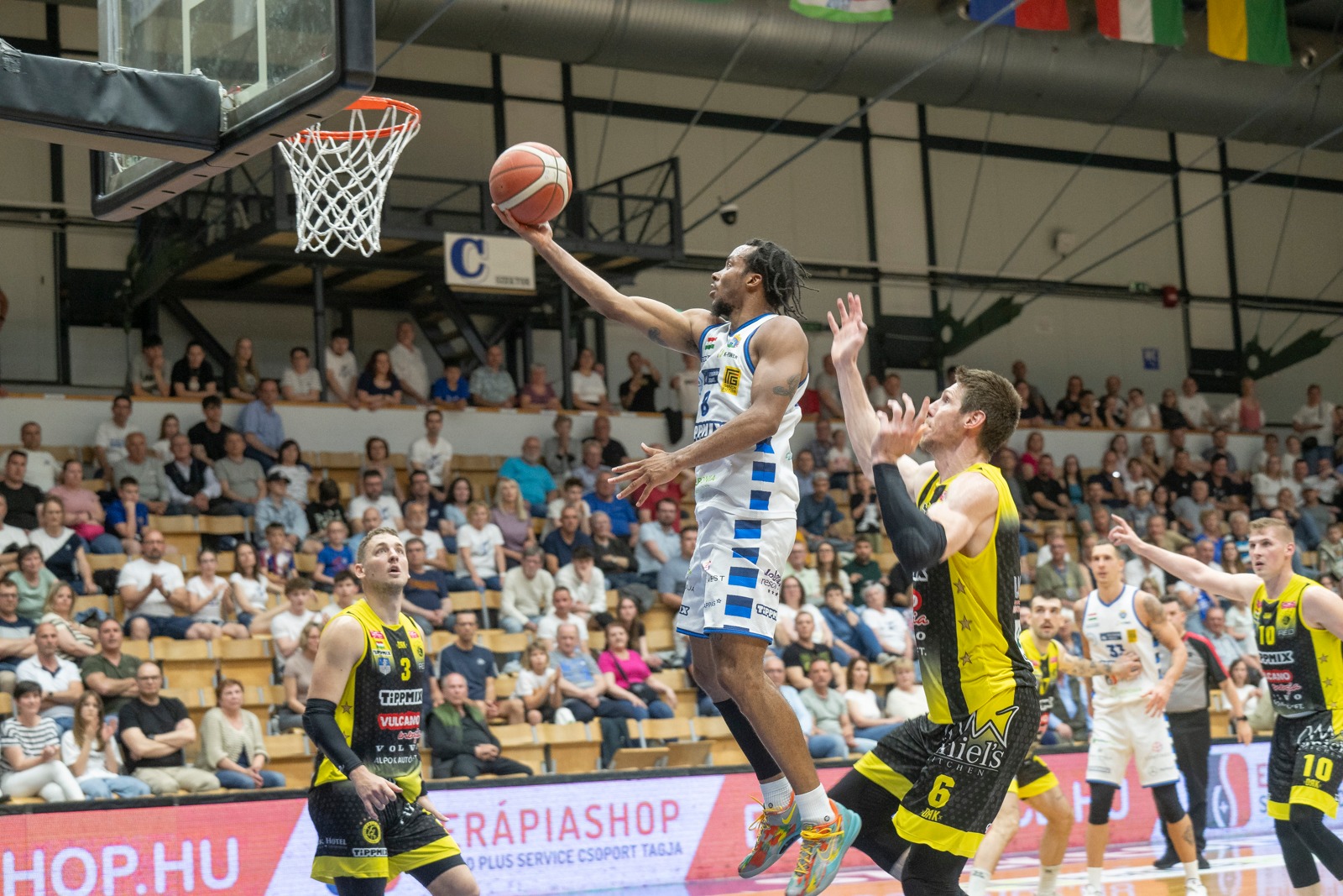 Csak az első félidőben tudta tartani a lépést az Alba a Falco-val