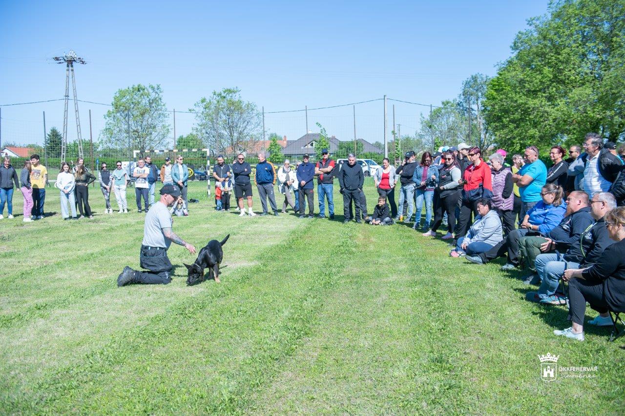 Látványos munkakutya-bemutatót tartott Börgöndpusztán a Hungária Munkakutya Egyesület