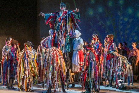 Ígéret havában.. – a színházban ünnepelte a Tánc Világnapját az Alba Regia Táncegyesület