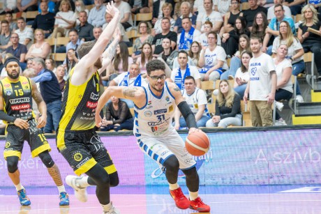 Közel volt, de végül kikapott az Alba a negyeddöntő negyedik mérkőzésén a Gáz utcában