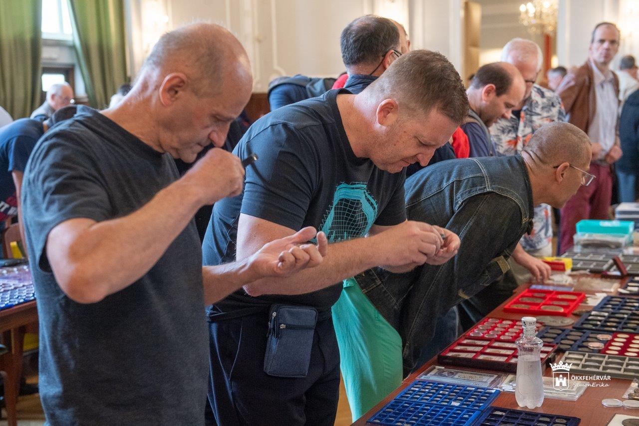 Éremgyűjtőt találkozót szerveznek vasárnap a Szent István Művelődési Házban