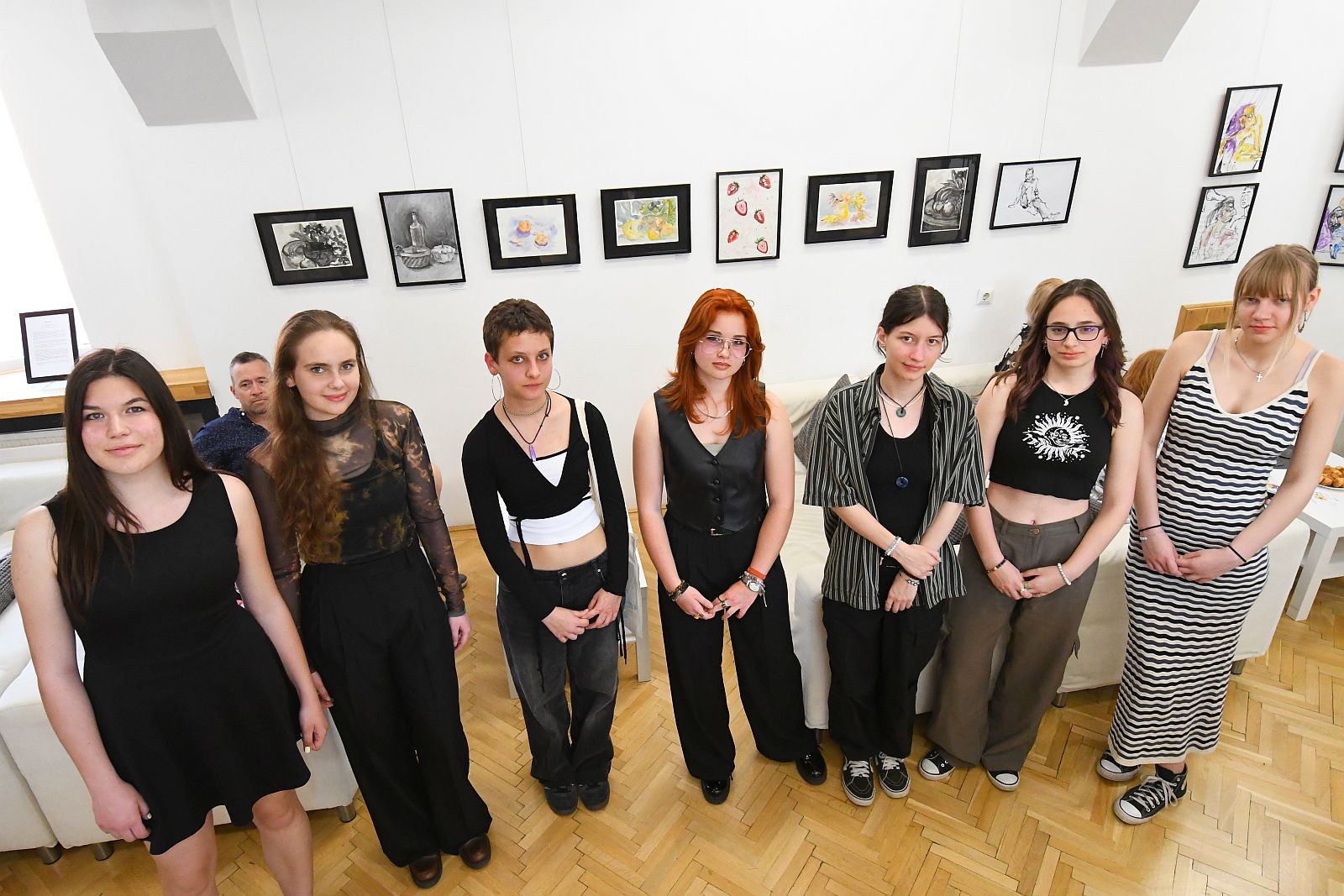 Kondor Kör 50 - nyolc művészeti középiskolás alkotásait láthatjuk a Padlás Galériában