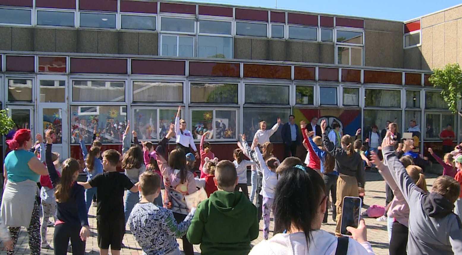 Gasztronómia, egészség és sport - több, mint félezren ünnepeltek a Királyi Vigasságokon Palotavárosban