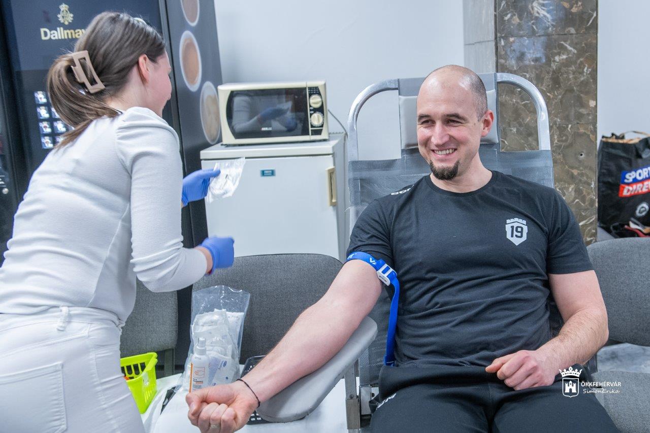 Folytatódnak a véradások, szerdán az ÁNTSZ-nél, a Mátyás király körúton is lesz akció