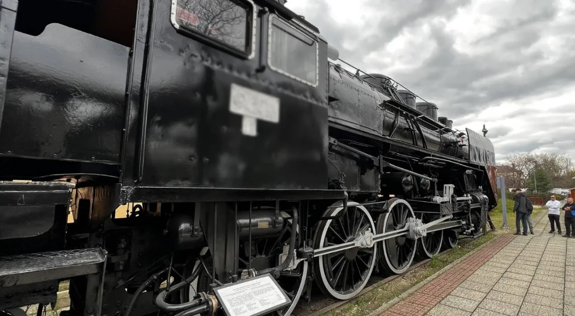 Szombaton 10.33-kor érkezik a fehérvári vasútállomásra a Kárpátia Expressz történelmi szerelvénye