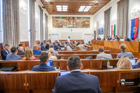 Zárszámadás, buszközlekedés, Vidi - Közgyűlési összefoglaló