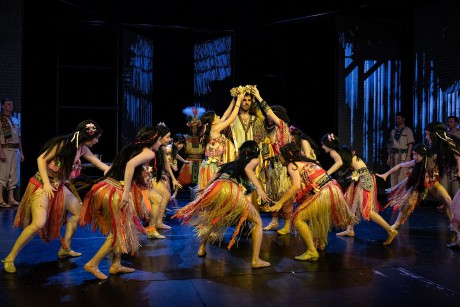 Benyovszky Móric kalandos életét vitte színre a Vörösmarty Színház legújabb zenés darabjában