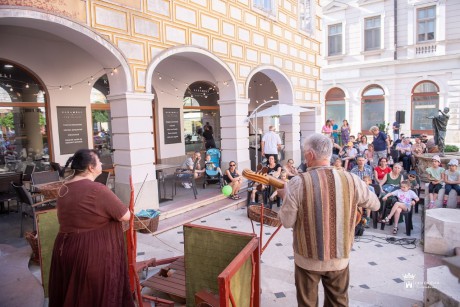 Megkezdődött a III. Pönögei Kis Pál Vándorszínjátszó Fesztivál - utca és bábszínház a Belvárosban