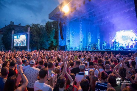 Helló, Nyár, helló Bagossy Brothers! – a régóta várt koncert miatt lezárásokra is kell számítani