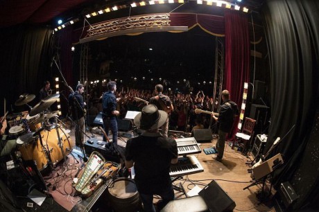 Bud Spencer és Terence Hill „kedvenc filmzenéi” csendülnek fel a Bartók Béla téren