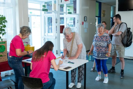 Egészségnap Szedreskerten - hosszú idő után tért vissza a városrészbe a prevenciós program